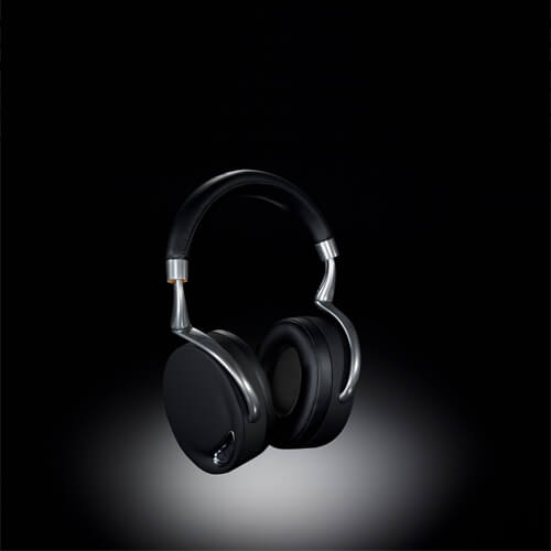 The new headphone ZIK Parrot by Starck was unveiled at Las Vegas (january 10th, 2012) - 